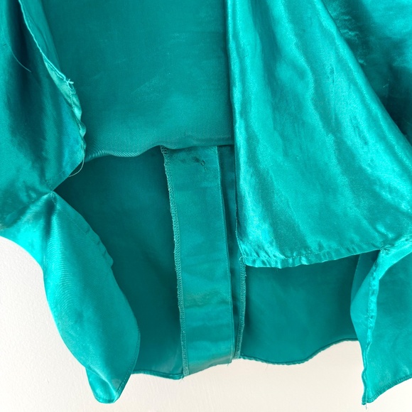 Victoria's‎ Secret Emerald Green Satin Pajama Set - Picture 4 of 16